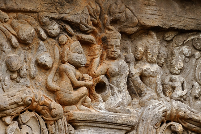 Prasat Sa Kamphaeng Yai-061